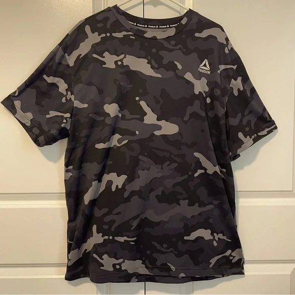 Reebok Men's Gray Camouflage Tee - Picture 1 of 7